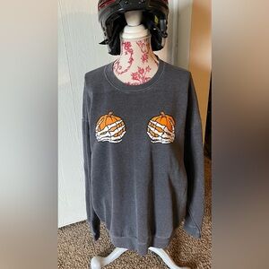 Crewneck with Skelton Basketballs
